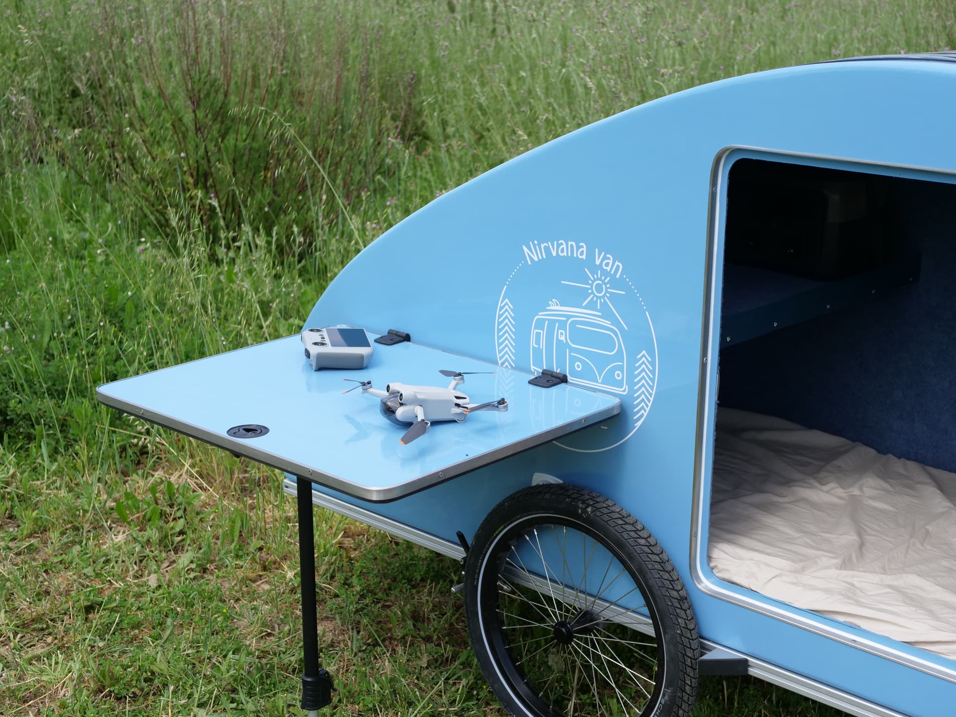 /bike-camper/bento/table.JPG